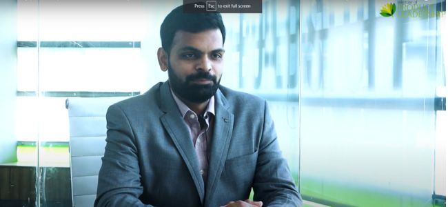 Cracking your way into Product Management Career – Switching from Sales to a Global Product Manager