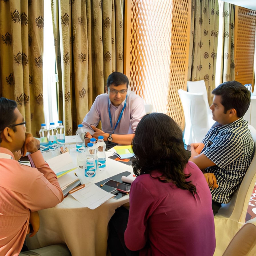 Industry practitioner faculty mentoring PGPM Product Management students