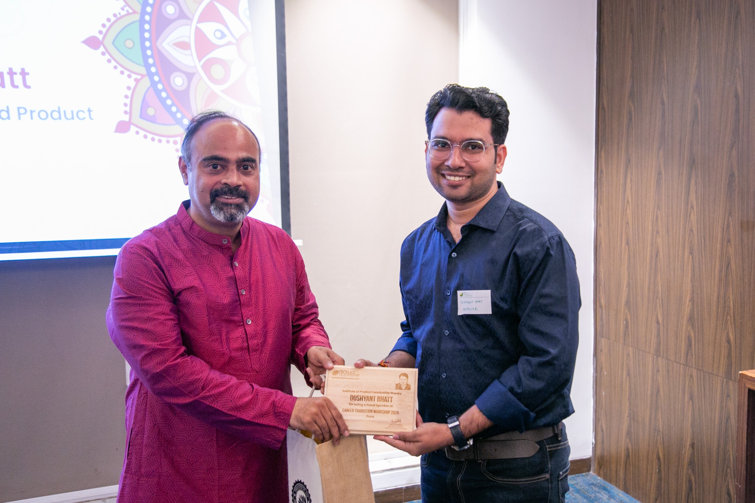 IPL alumni award presentation at Institute of Product Leadership event